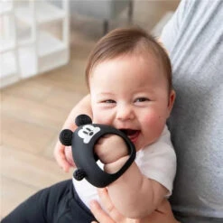 Bumkins - Silicone Mitt, Disney -Baby Ease Deals Store bumkins silicone mitt disney image 5