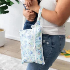 Bumkins - Wet/Dry Clutch, Aloha -Baby Ease Deals Store bumkins wet dry clutch aloha image 3