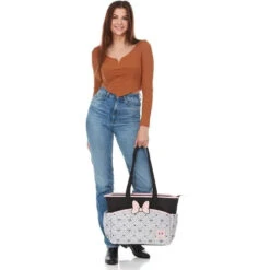 Cudlie - Minnie Disney Tote Diaper Bag & Changing Pad 13 Cudlie - Minnie Disney Tote Diaper Bag & Changing Pad -Baby Ease Deals Store cudlie minnie disney tote diaper bag changing pad image 5