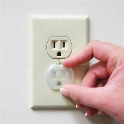 Dreambaby - 48Pk Outlet Plugs -Baby Ease Deals Store dreambaby outlet plugs 48 pack image 3