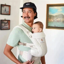 Ergobaby - Omni Dream All Carry Positions SoftTouch Cotton Baby Carrier, Natural Dots 9 Ergobaby - Omni Dream All Carry Positions SoftTouch Cotton Baby Carrier, Natural Dots -Baby Ease Deals Store ergobaby omni dream all carry positions softtouch cotton baby carrier natural dots image 7