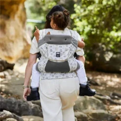 Líllé Baby - 3-in-1 Ergonomic CarryOn For Children 25-60 Lbs, Disney's Star Wars, Galaxy Far Far Away 12 Líllé Baby - 3-in-1 Ergonomic CarryOn For Children 25-60 Lbs, Disney's Star Wars, Galaxy Far Far Away -Baby Ease Deals Store lille baby 3 in 1 ergonomic carryon for children 25 60 lbs disneys star wars galaxy far far away image 5