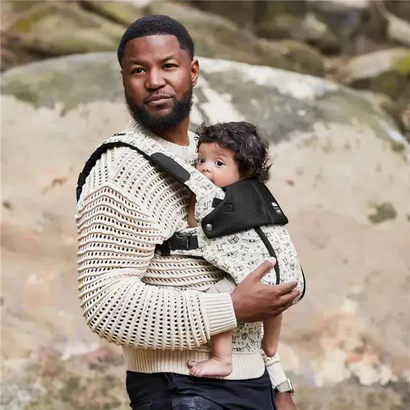 LÍLLÉbaby - Complete All Seasons Ergonomic 6-in-1 Baby Carrier, Disney's Star Wars, Grogu's Snack Attack 6 LÍLLÉbaby - Complete All Seasons Ergonomic 6-in-1 Baby Carrier, Disney's Star Wars, Grogu's Snack Attack - Image 6