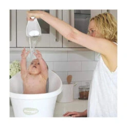 Shnuggle® Shnuggle - Bath Rinse Jug, Pebble Grey 9 Shnuggle® Shnuggle - Bath Rinse Jug, Pebble Grey -Baby Ease Deals Store shnuggle bath rinse jug pebble grey image 5