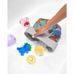 Skip Hop - Moby Hanging Bath Toy Organizer Scoop, Grey 9 Skip Hop - Moby Hanging Bath Toy Organizer Scoop, Grey -Baby Ease Deals Store skip hop moby hanging bath toy organizer scoop grey image 9